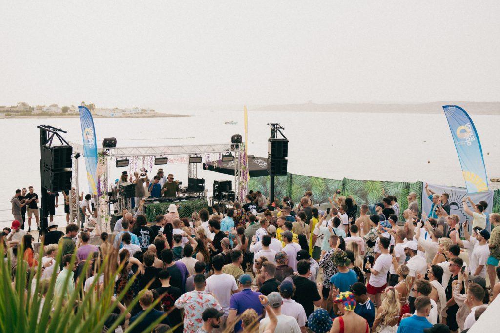 Sunny Side Festival - Tortuga Beach stage