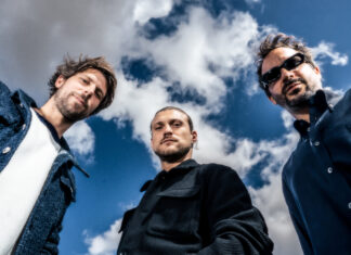 Automatic Writing: The Power Of Three Automatic Writing press shot