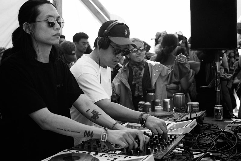 Sarayu & DOTT DJing